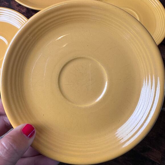 Set of 4 Fiesta Fiestaware Original Vintage 1936-1969 Yellow Saucer‎ Plates - Picture 2 of 5